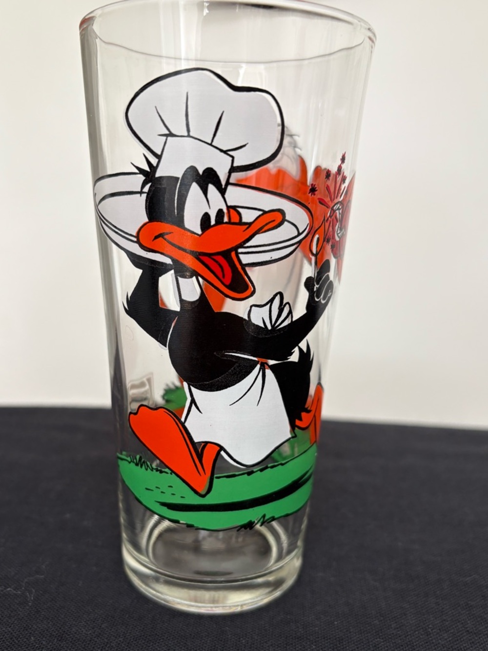 Vintage 1976 Daffy Duck Chef Glass - Pepsi Collection Series